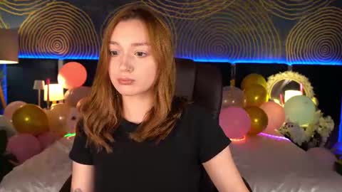 Snapshot of foxymayy chatting on 06.30.26 Maya online show from 06.30.26