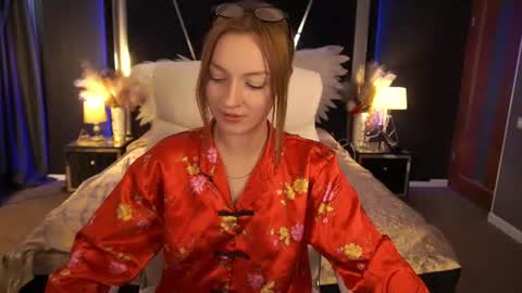 Snapshot of foxymayy chatting on 08.02.26 Maya online show from 08.02.26