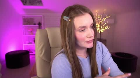 Kate online show from 04.13.26