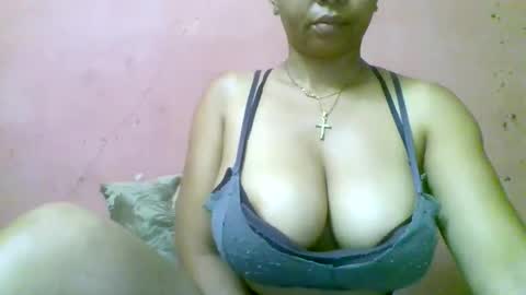 fracisca2204 online show from 11.21.25