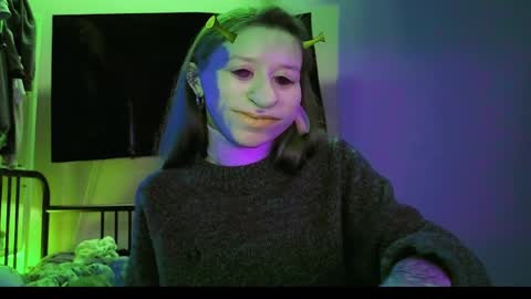 fran_bow online show from 04.10.26