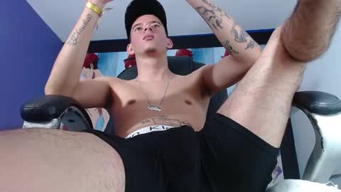 Snapshot of fran_boy_ chatting on 02.04.25 Fran online show from 02.04.25