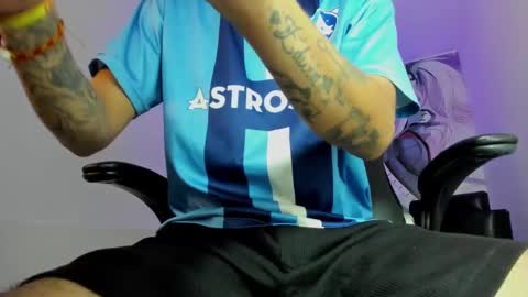 Snapshot of fran_boy_ chatting on 09.22.25 Fran online show from 09.22.25