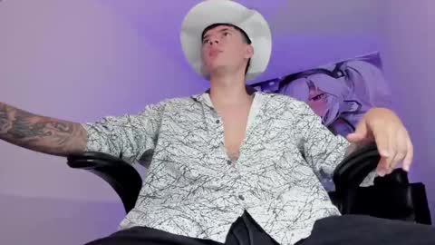 Snapshot of fran_boy_ chatting on 09.23.25 Fran online show from 09.23.25