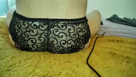 Snapshot of france58400 chatting on 12.31.24 LeCulotte online show from 12.31.24