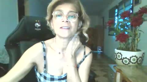 francelune online show from 09.16.25