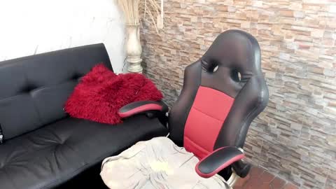 Snapshot of francesca_bbw chatting on 01.29.25 online show from 01.29.25