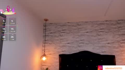 Snapshot of francesca_bbw chatting on 09.17.25 online show from 09.17.25