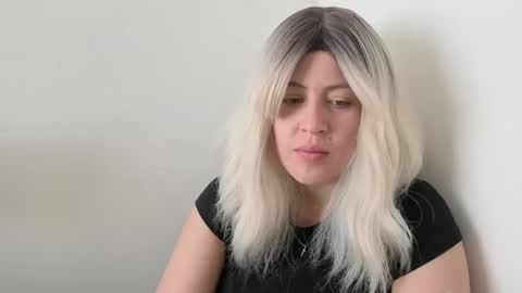 Francesca online show from 09.24.25