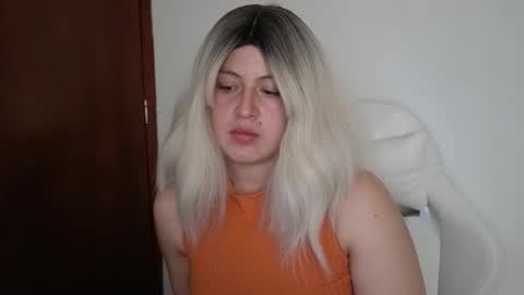 Francesca online show from 03.05.26