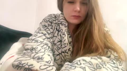 Snapshot of francescafey chatting on 01.14.25 francescafey online show from 01.14.25