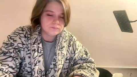 Snapshot of francescafey chatting on 09.19.25 francescafey online show from 09.19.25