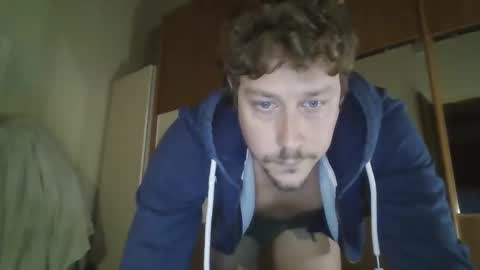 Snapshot of francesco_831115 chatting on 10.13.25 francesco_831115 online show from 10.13.25