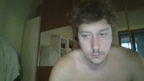 Snapshot of francesco_831115 chatting on 10.16.25 francesco_831115 online show from 10.16.25