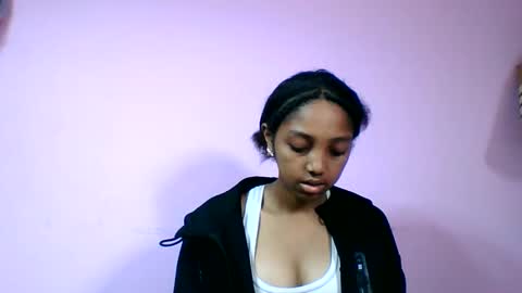 Snapshot of francia333068 chatting on 06.06.26 francia333068 online show from 06.06.26