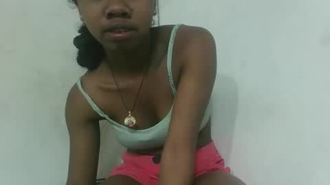 francinealdy online show from 10.29.25