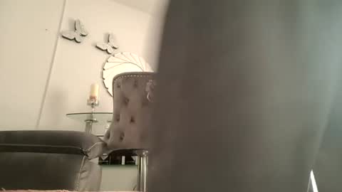 Snapshot of franciscomalin chatting on 06.23.26 franciscomalin online show from 06.23.26
