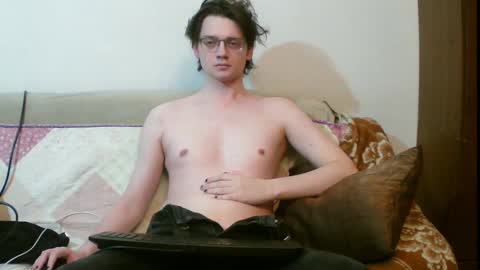 Snapshot of francisgray chatting on 02.15.26 Frank online show from 02.15.26