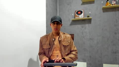 Snapshot of franco_demons_ chatting on 01.15.25 Franco online show from 01.15.25