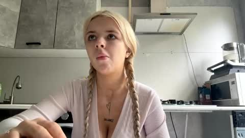 Britney online show from 05.26.26