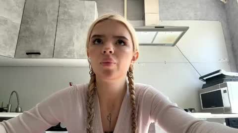 Britney online show from 06.02.26
