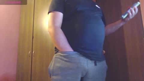 Snapshot of francoisroy chatting on 02.24.26 Juan online show from 02.24.26