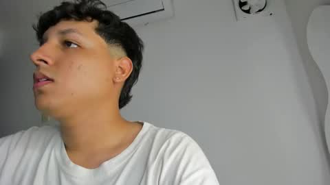 Snapshot of frank_castiglioni chatting on 03.03.25 Castiglioni online show from 03.03.25