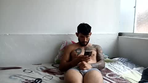 frankdanielsmolano online show from 04.17.26