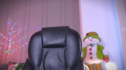 Frank Farrell. Hey remember to give me a thumbs up Ty online show from 12.03.25