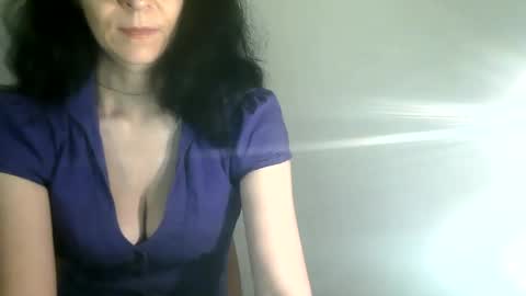 frankieteasing online show from 12.15.24