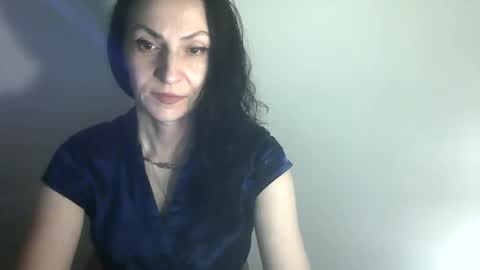 frankieteasing online show from 12.31.24