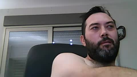 Snapshot of frankonde chatting on 06.17.26 Frankonde online show from 06.17.26