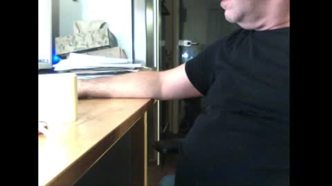 Snapshot of frankyspanky chatting on 12.01.24 frankyspanky online show from 12.01.24