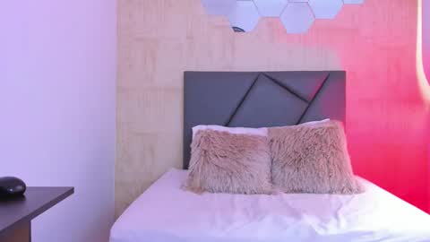 Fransheska online show from 12.24.24