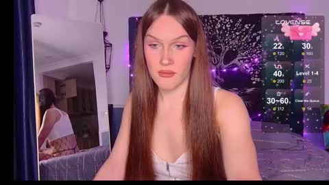 Snapshot of franzeva chatting on 10.17.25 I am franzeva online show from 10.17.25