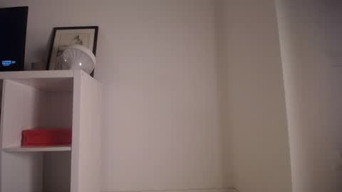 Snapshot of frasalv chatting on 02.15.26 francescosal online show from 02.15.26