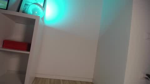 Snapshot of frasalv chatting on 02.20.26 francescosal online show from 02.20.26