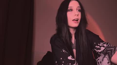 mistress Bastet and  mintcola online show from 12.23.24