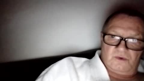 Wolfi online show from 12.31.24