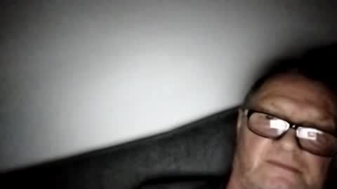 Wolfi online show from 01.06.25