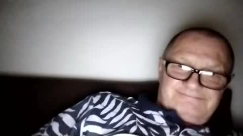 Wolfi online show from 09.10.25