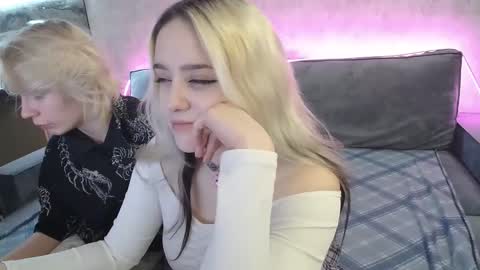 fray_and_lilla online show from 03.17.26