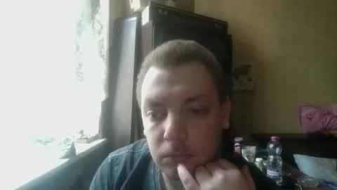Snapshot of freak_azoid chatting on 05.19.26 freak_azoid online show from 05.19.26