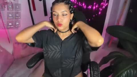 Snapshot of freaky_lia chatting on 06.19.26 Lia Gomez online show from 06.19.26