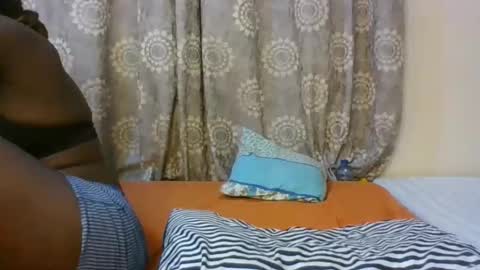 Freakies online show from 10.17.25