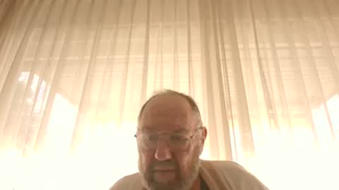 Snapshot of fredaldavid chatting on 01.25.25 David Fredal online show from 01.25.25