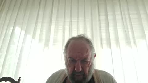 Snapshot of fredaldavid chatting on 09.10.25 David Fredal online show from 09.10.25