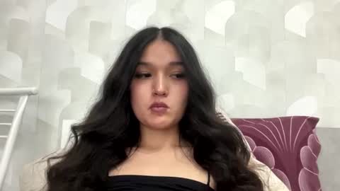 Mia online show from 06.29.26