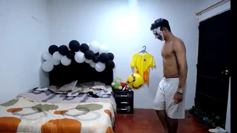 Snapshot of freddy_romans2 chatting on 10.12.25 freddy romans online show from 10.12.25