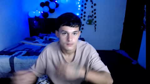 Snapshot of freddy_romans2 chatting on 11.03.25 freddy romans online show from 11.03.25